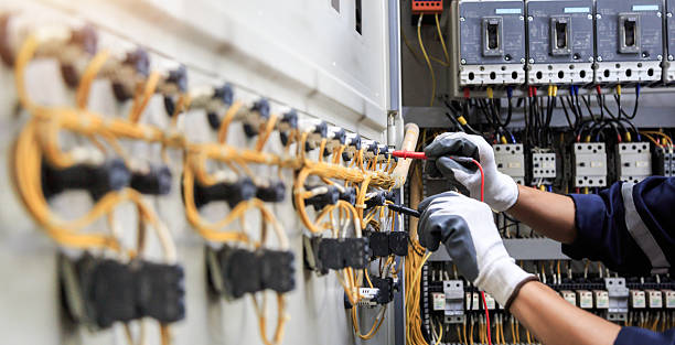 Professional Electrician technician working in Laguna Vista, TX